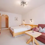 Garni Lavendel Lejlighedshotel 4*