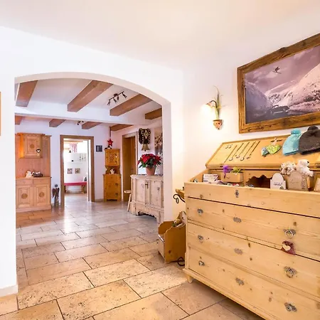 Aparthotel Garni Lavendel 4*